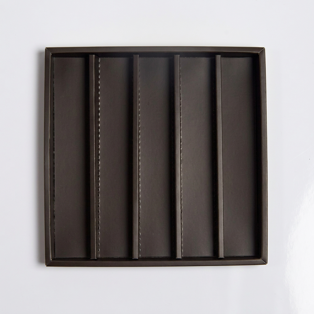 Atelier 25 Narrow Rows Brown