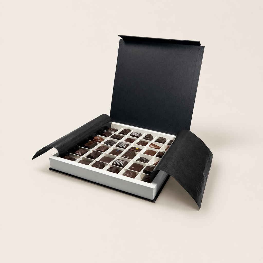 Prestige magnetic closure square box 36 chocolates